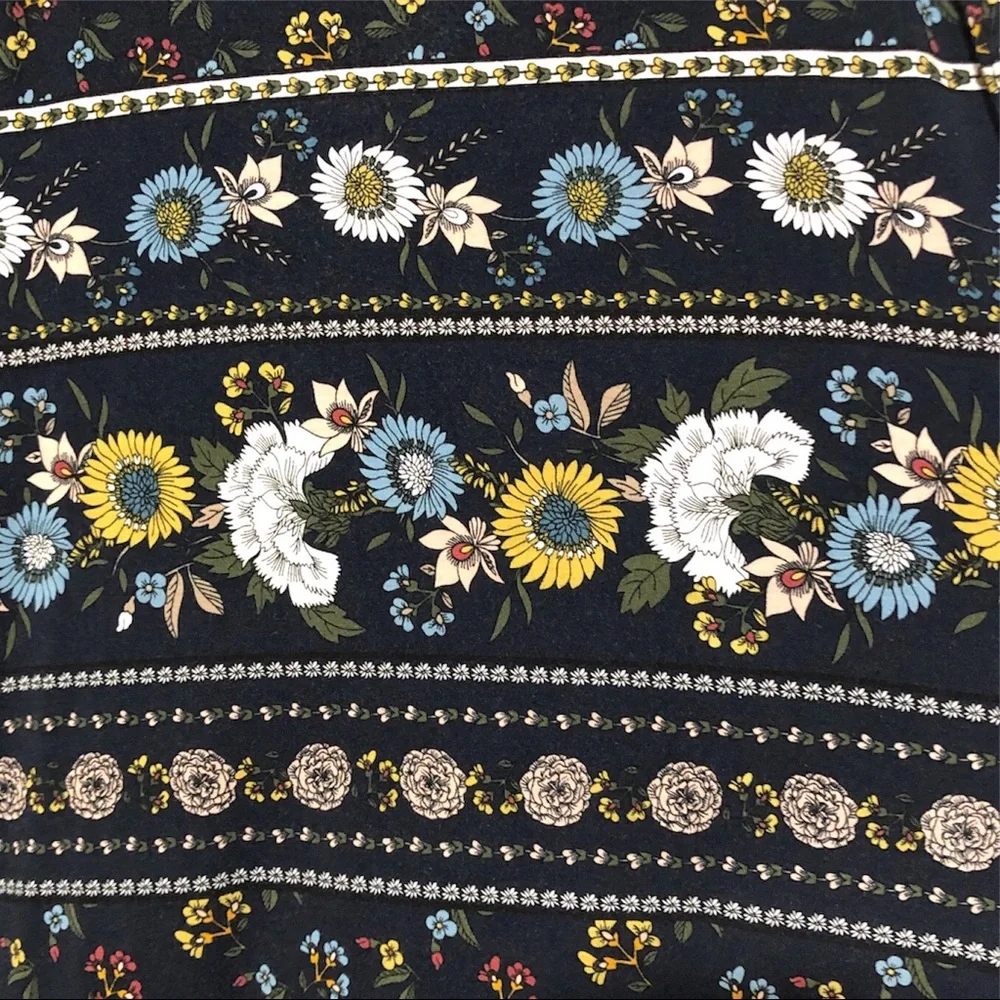 Loft Floral Printed Swing Dress - Picture 3 of 12